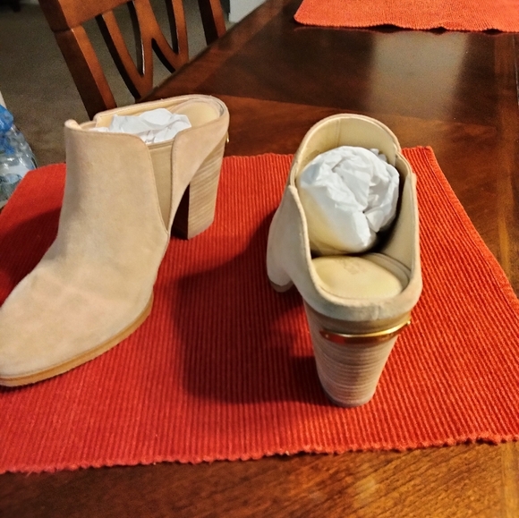 Michael Kors Booties - Picture 3 of 4